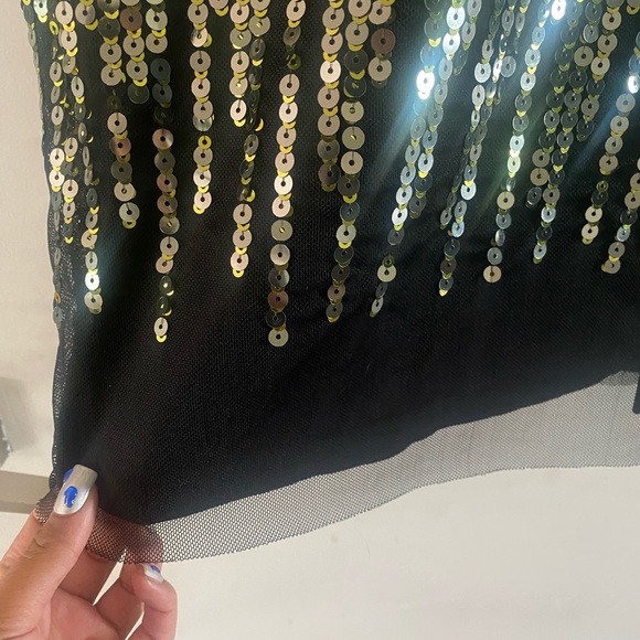Like new sequin & lace cocktail dress - Picture 3 of 5